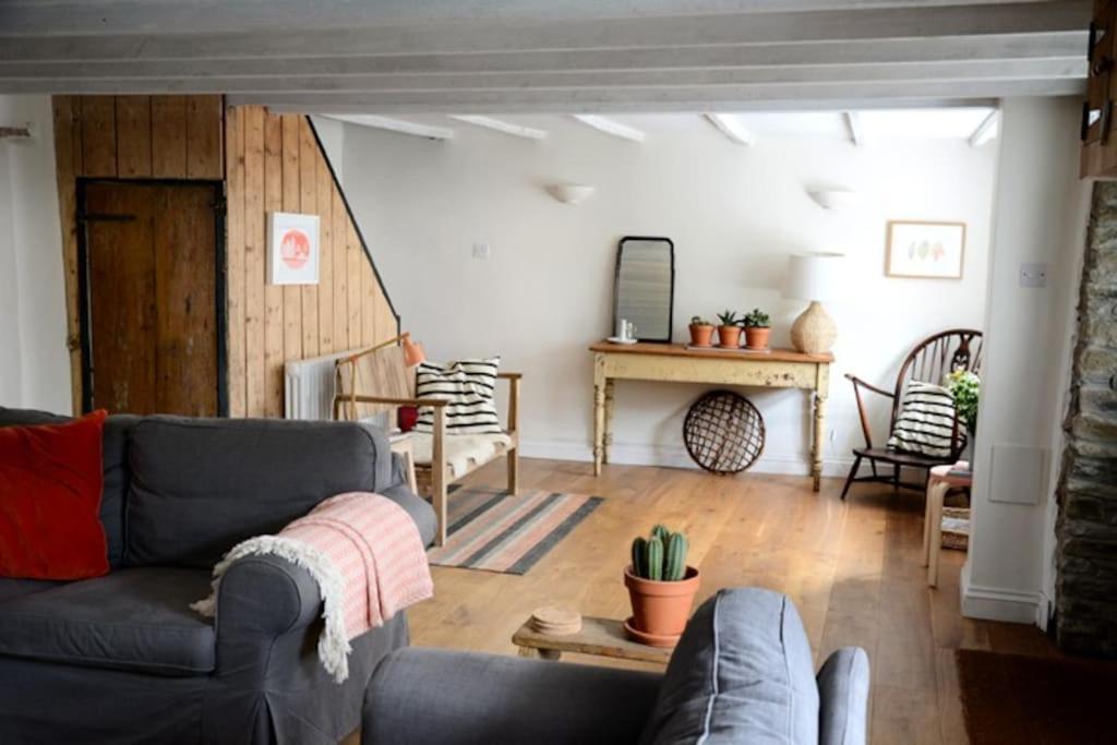Spring Cottage,Gorgeous And Hi-Spec Kilkhampton Exterior photo